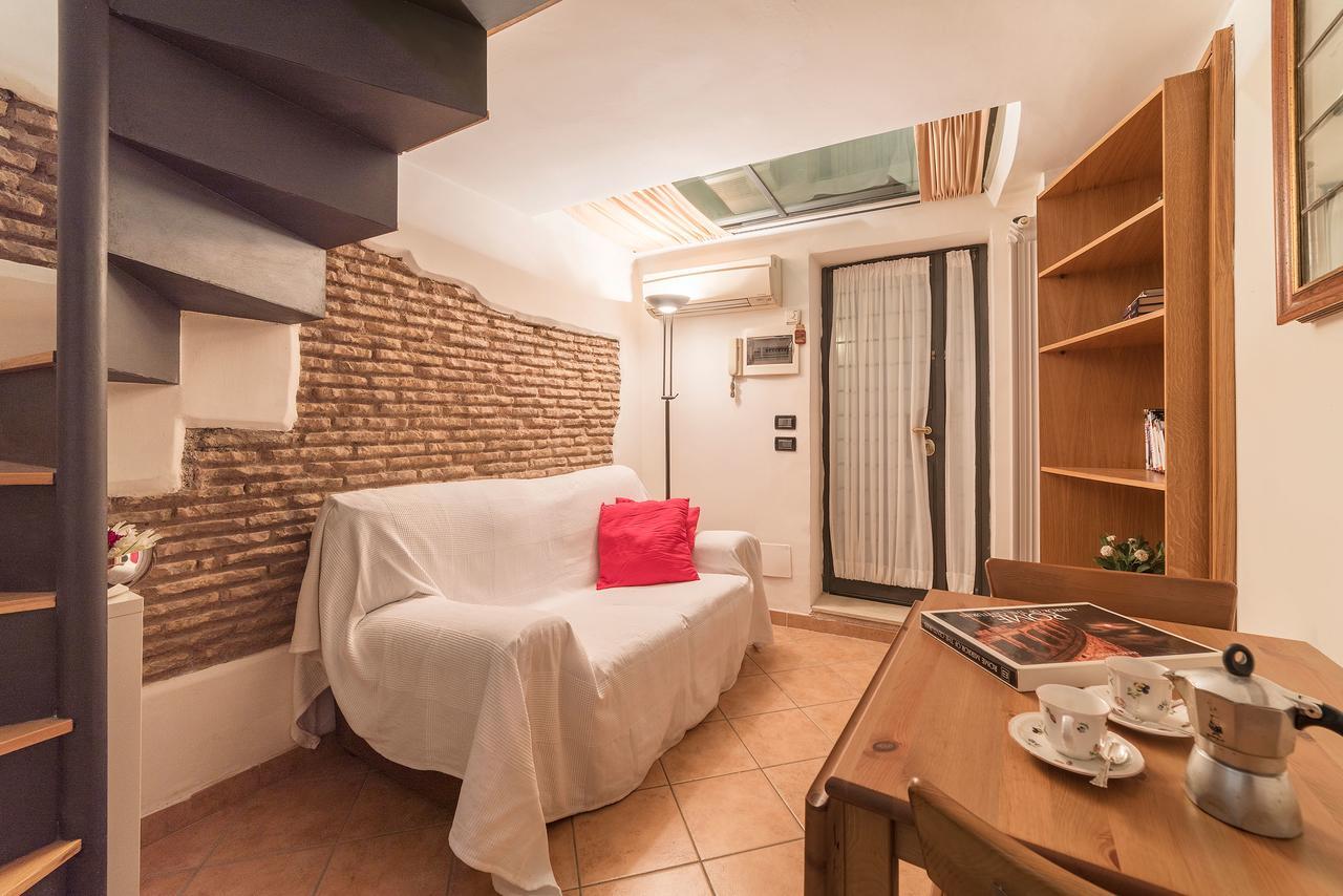 Sweet Little Suite Near Pantheon Рим Екстер'єр фото
