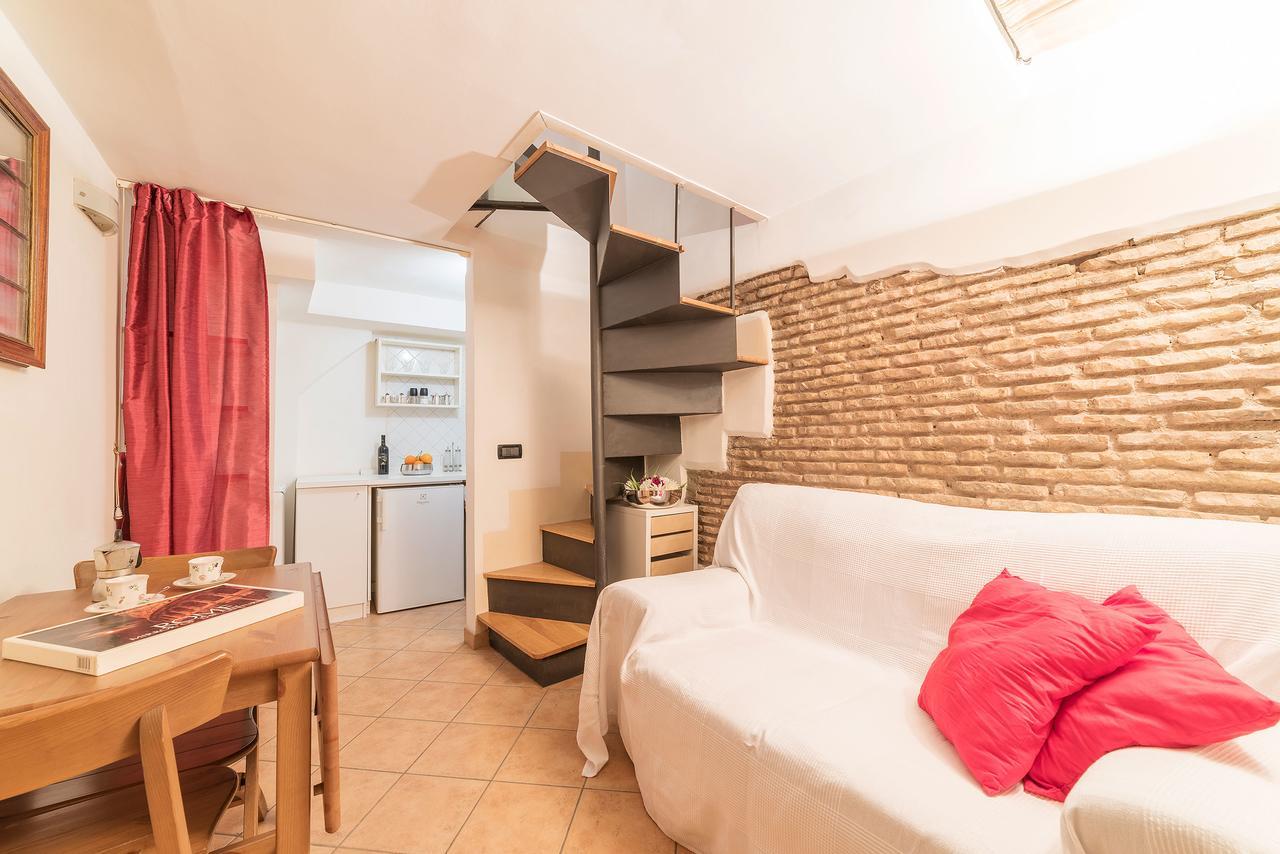 Sweet Little Suite Near Pantheon Рим Екстер'єр фото