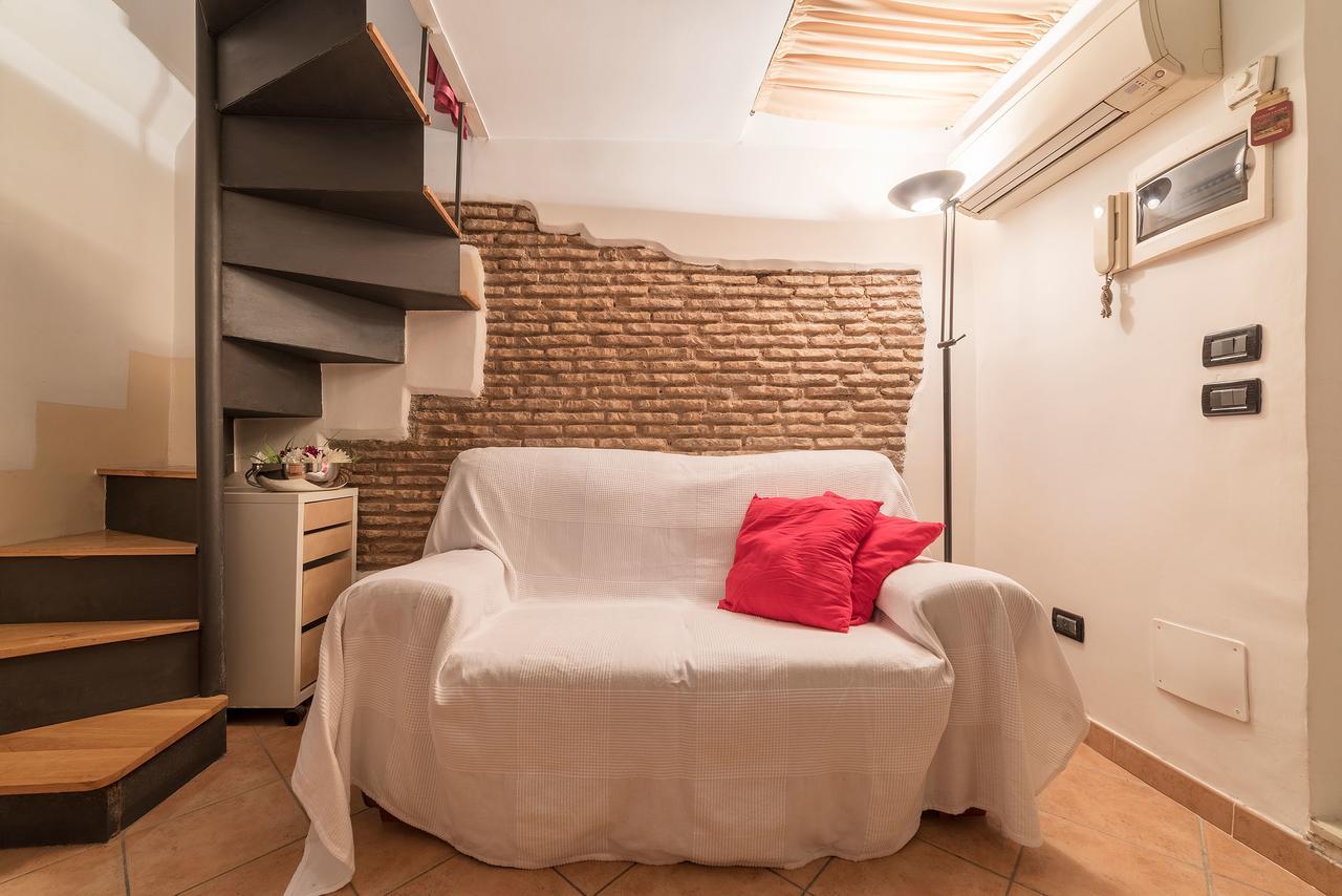 Sweet Little Suite Near Pantheon Рим Екстер'єр фото