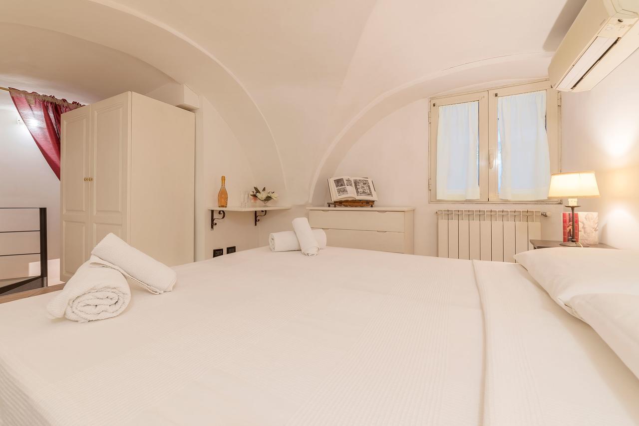 Sweet Little Suite Near Pantheon Рим Екстер'єр фото